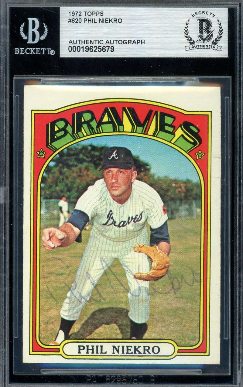 Phil Niekro Beckett BAS Signed 1972 Topps High Number Autograph