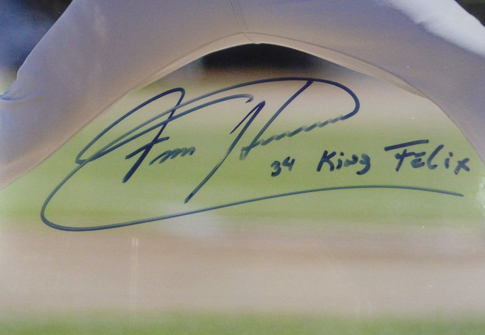 Felix Hernandez Signed Framed 16x20 Photo Mariners "King Felix" PSA/DNA