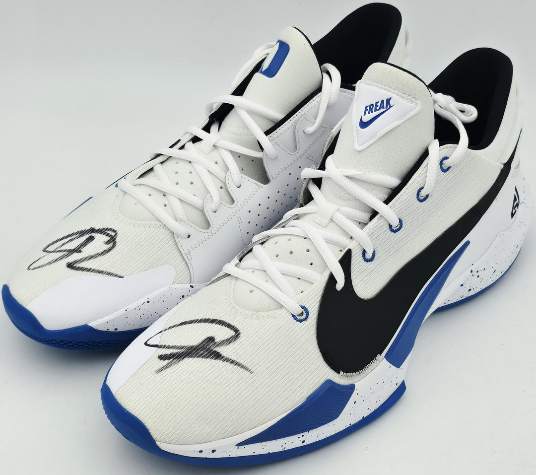 Giannis Auto 2021 (PE) Promo Duke Nike Zoom Freak 2 Game Shoes Size 16 Beckett