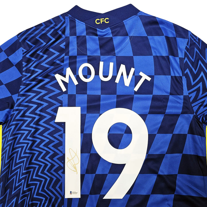 Chelsea F.C. Mason Mount Signed Blue Nike Jersey Size L in Gold Beckett