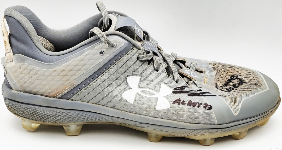 Gunnar Henderson Auto Grey Under Armour Yard MT Game Used Rookie Cleats Orioles