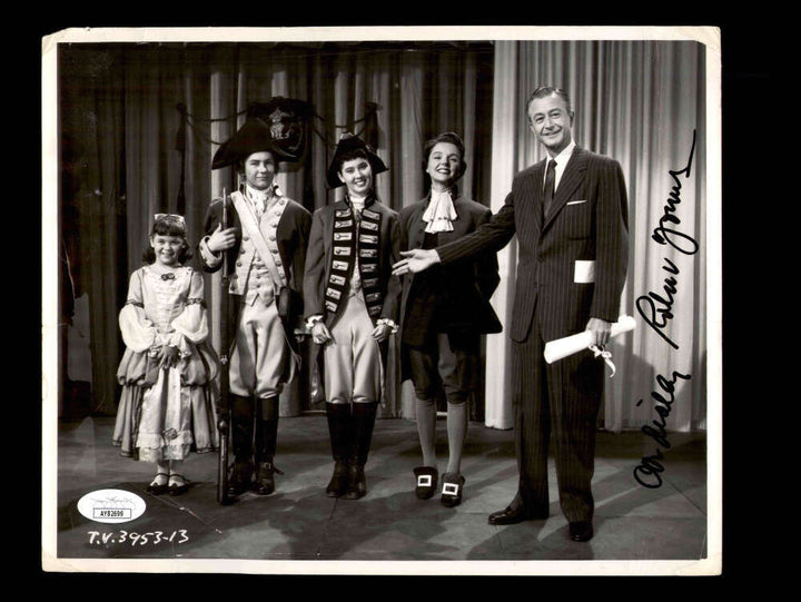 Robert Young JSA Coa Signed 8x10 Photograph Autograph