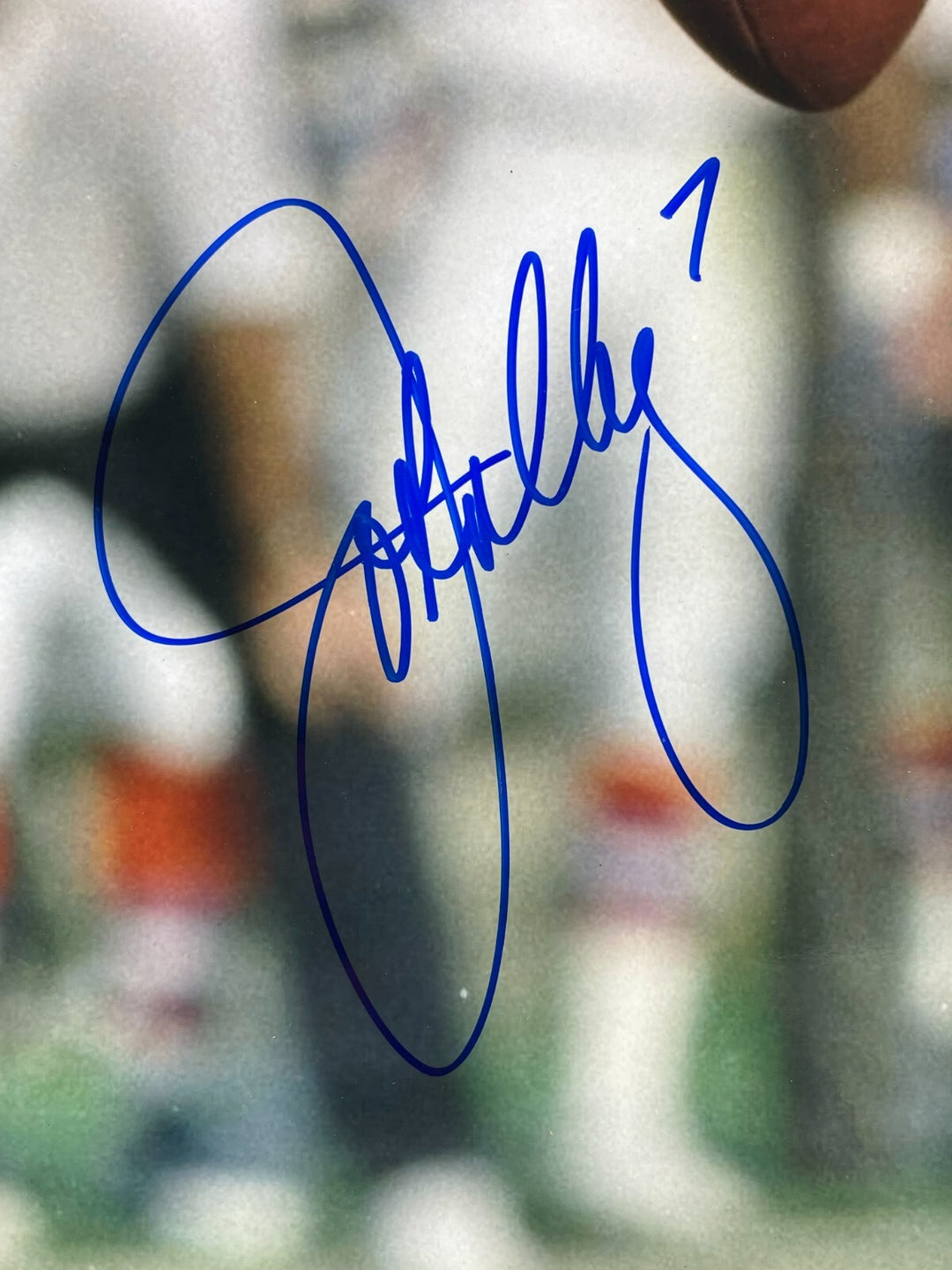 John Elway Autographed Denver Broncos 16x20 Photo Framed JSA Signed Old Logo