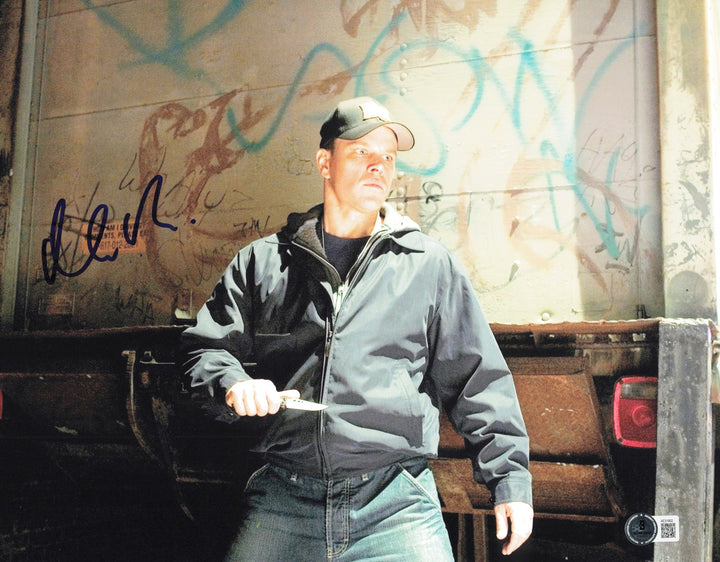 Matt Damon Autographed Signed 11x14 Photo The Departed Beckett BAS QR #AE31902