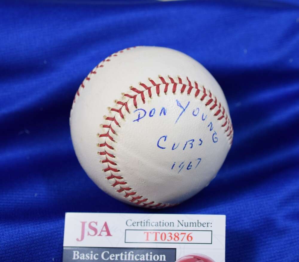 Don Young 1969 Cubs JSA Coa Autograph  Signed BasebaLL