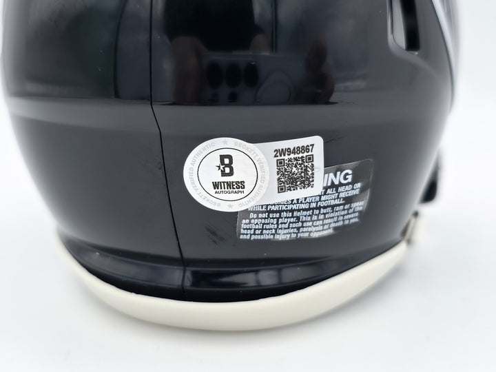 Michael Vick Auto Falcons 1990-02 Throwback Black Speed Mini Helmet Beckett Wit