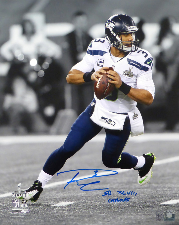 Russell Wilson Signed 16x20 Photo Seattle Seahawks SB "SB XLVIII Champs" RW Holo