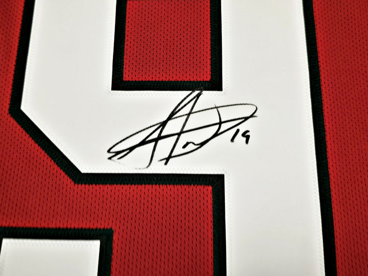 Blackhawks Jonathan Toews Signed Red Reebok Premier Jersey Size L Beckett Wit