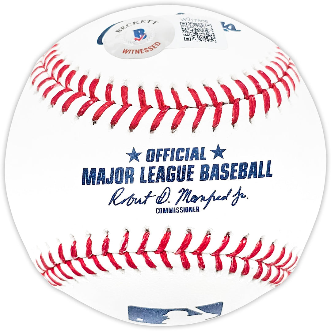 Wade Boggs Signed MLB Baseball Boston Red Sox "HOF 05" Beckett Witness