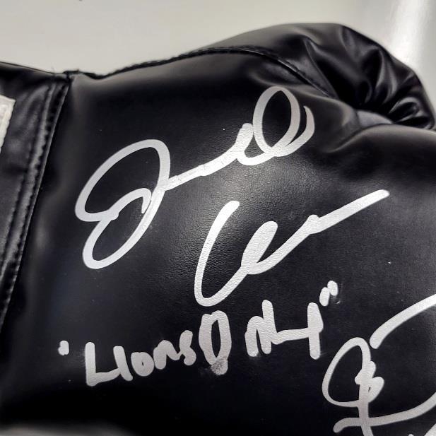 Jermall & Jermell Charlo Brothers signed Boxing Glove autograph ~ Beckett BAS