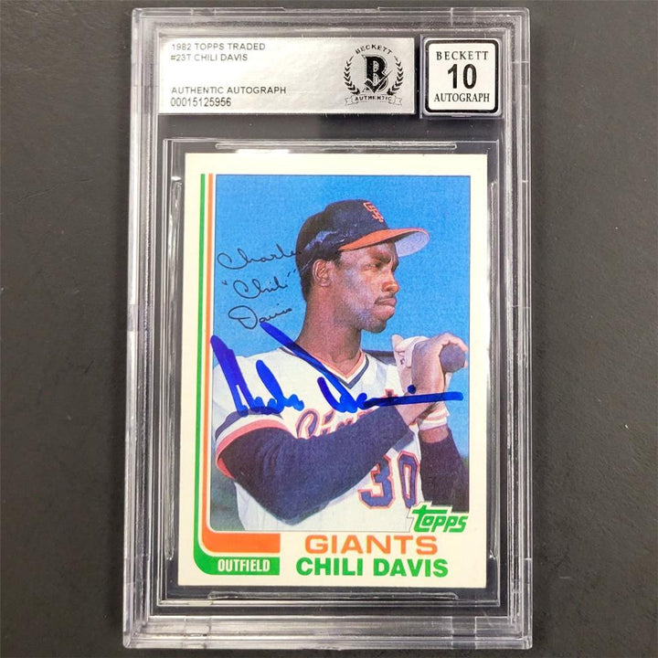 Chili Davis signed 1982 Topps Traded #23T RC rookie card Giants BAS BGS 10 auto
