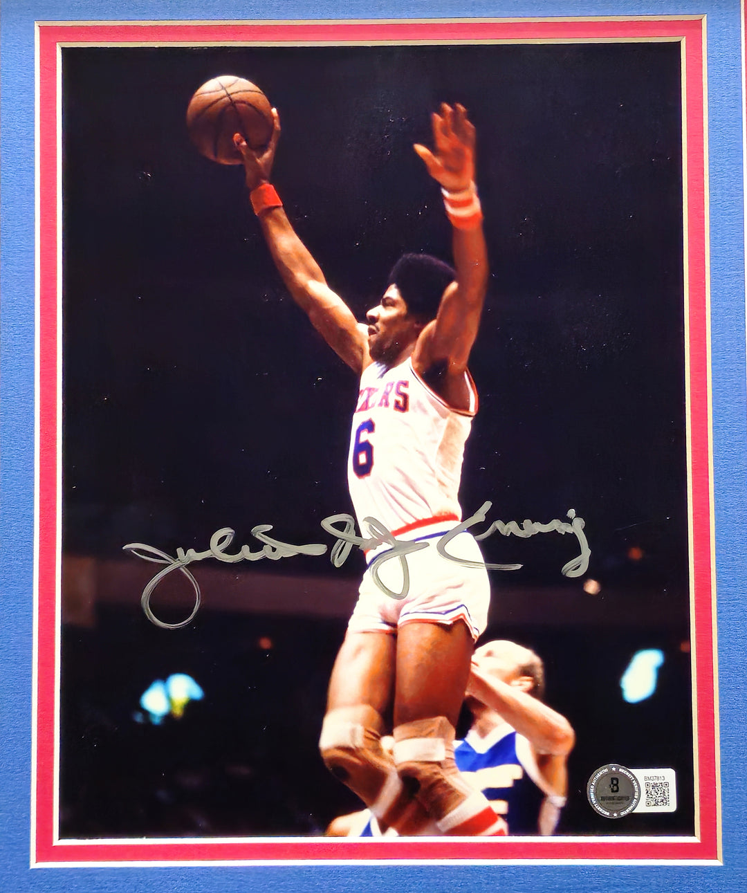 Julius "Dr. J" Erving Signed Framed 8x10 Photo 76ers Beckett #BM37813