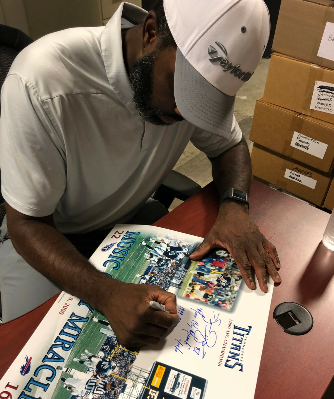 Kevin Dyson signed Titans 16X20 Photo Framed MUSIC CITY MIRACLE 3-stat insc- JSA