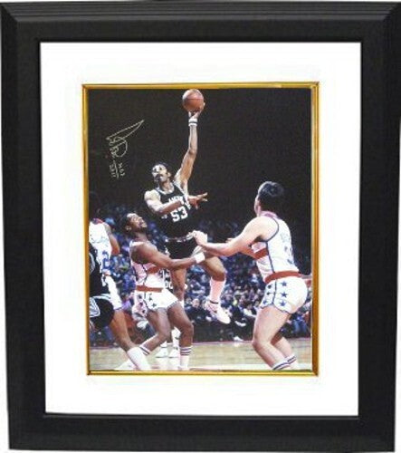 Artis Gilmore signed San Antonio Spurs 16x20 Photo Framed HOF - Leaf Authentics