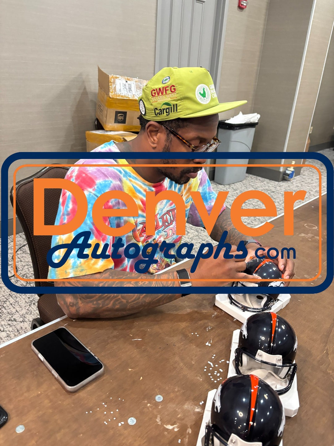 Von Miller Autographed Denver Broncos VSR4 Mini Helmet SB MVP Beckett WIT 54721