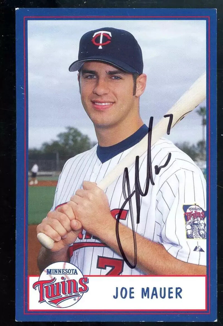 Joe Mauer Beckett BAS Signed Team Issued Photo Autograph Twins