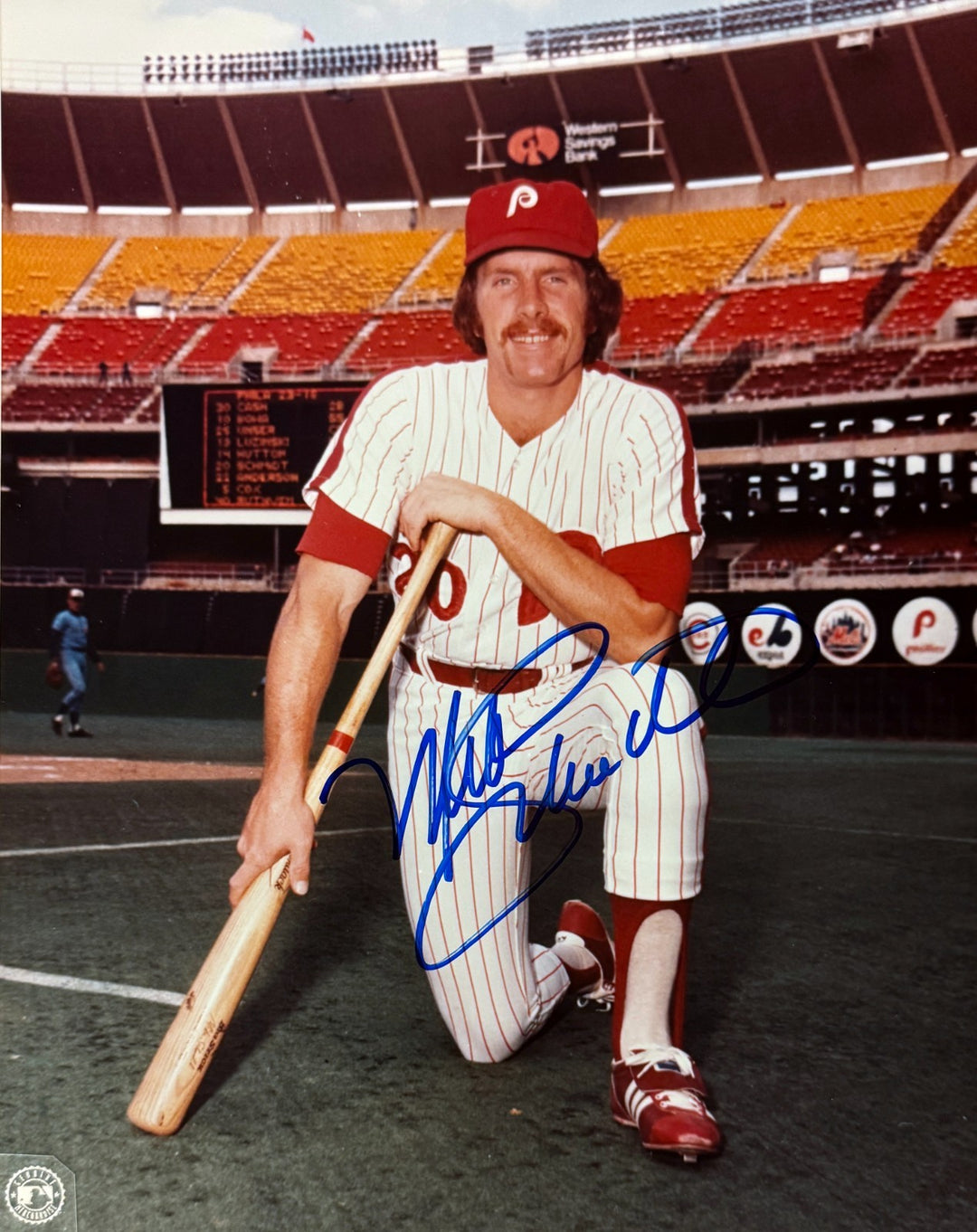 Mike Schmidt signed Philadelphia Phillies MLB 8x10 Photo minor dings- COA/Ticket