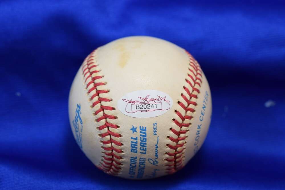Ted Williams JSA LOA Autograph OAL American League Signed Baseball