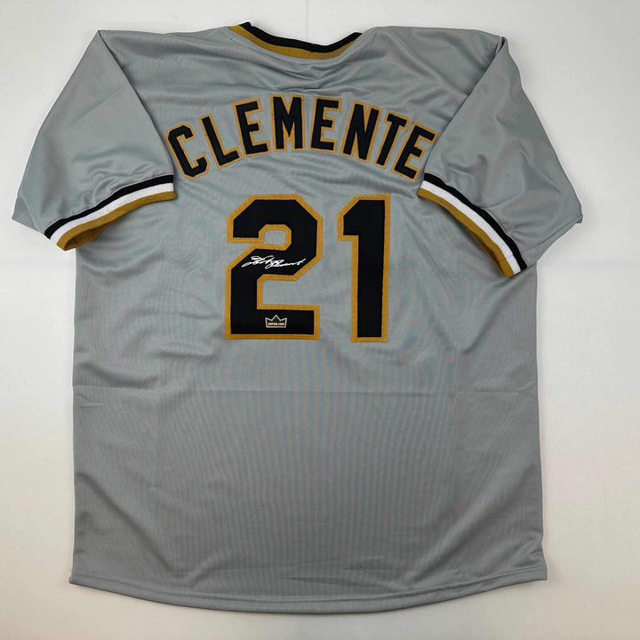 Facsimile Autographed Roberto Clemente Pittsburgh Grey Reprint Auto Jersey XL