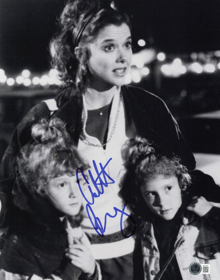 Annette Bening Autographed Signed 11x14 Photo Beckett BAS QR #AE31829