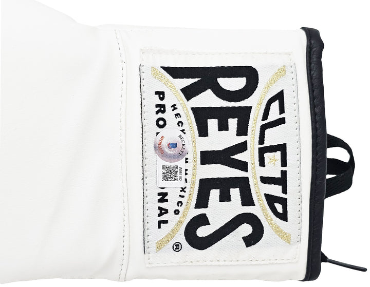 Michael B. Jordan Signed White Reyes Boxing Glove Left Handed LH Beckett Witness