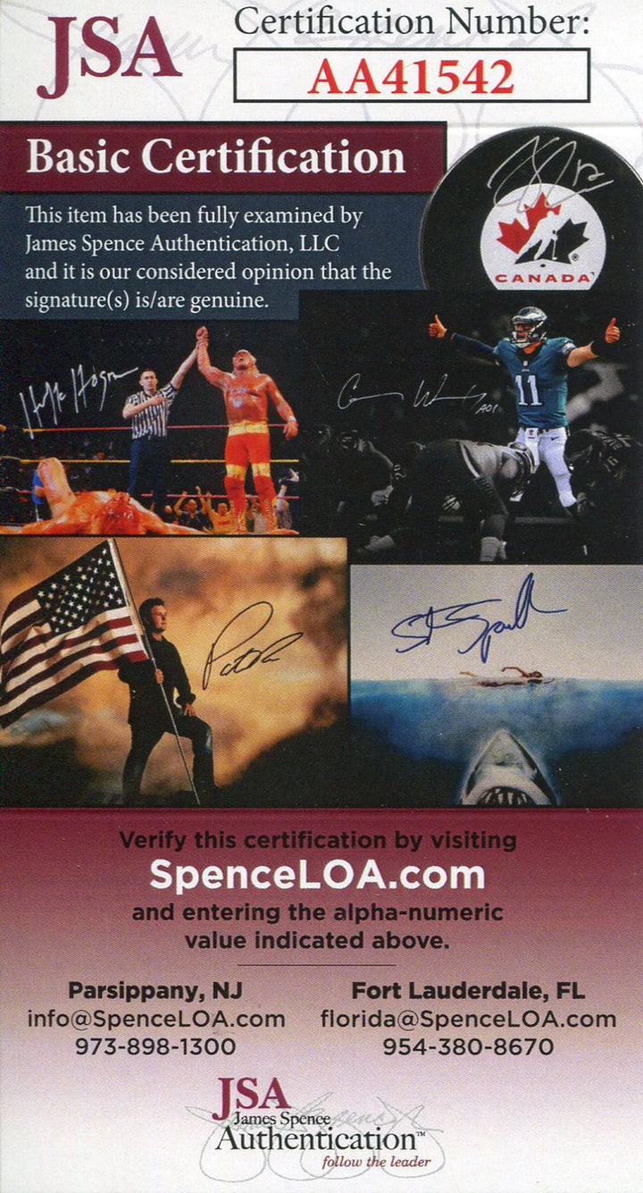 Reggie Jackson Autographed 8x10 Photo (JSA)