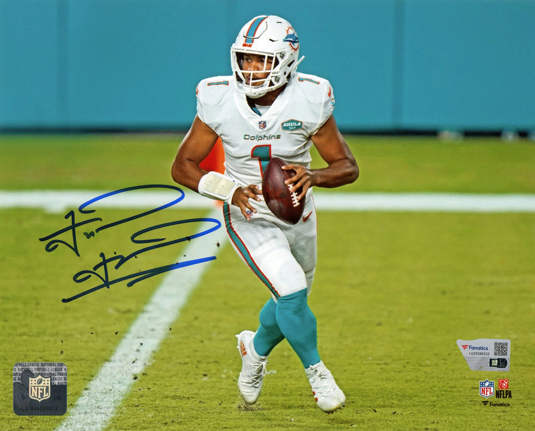 Tua Tagovailoa Autographed 8x10 Photo (Fanatics)