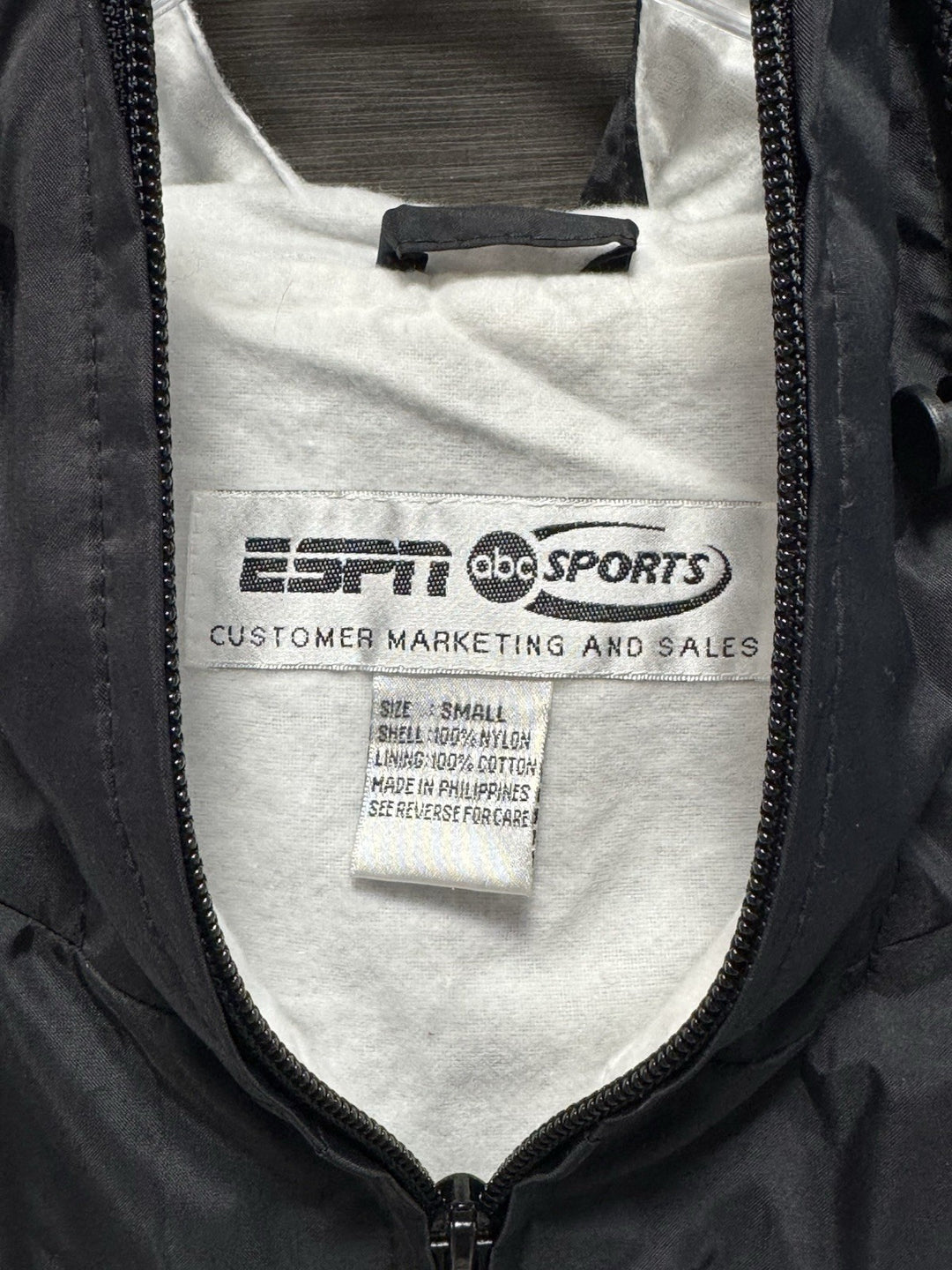 Super Bowl XXXVI 2002 Windbreaker Jacket Black Red Hooded Pullover NFL Sz Small