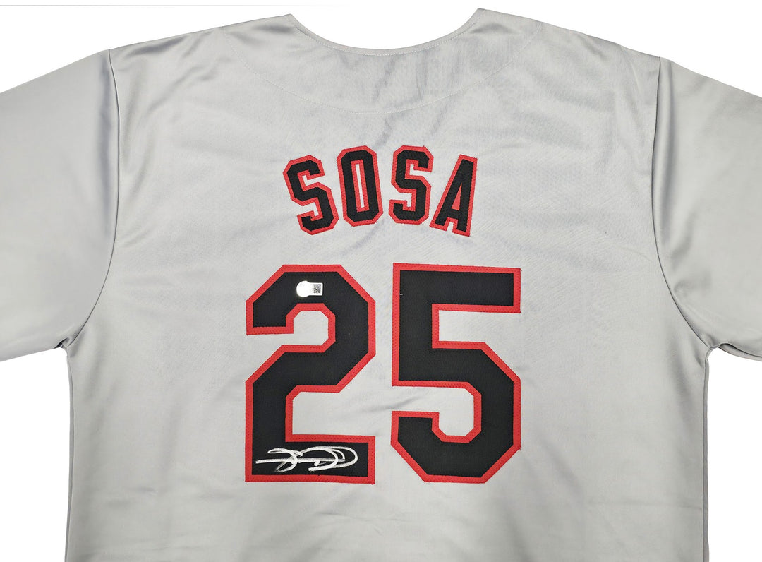 Chicago White Sox Sammy Sosa Signed Gray Jersey Beckett BAS Witness
