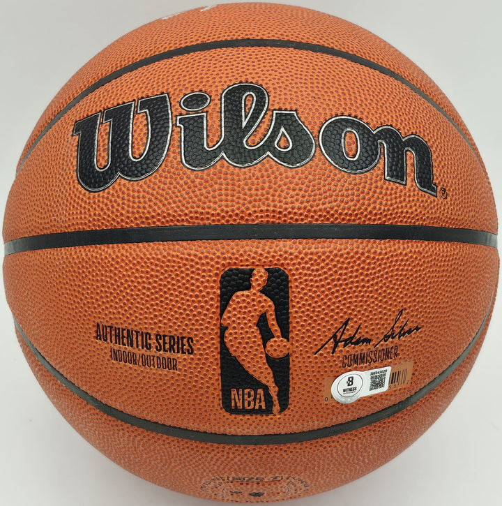 Allen Iverson Auto Authentic Series Indoor/Outdoor Basketball 76ers Beckett Wit