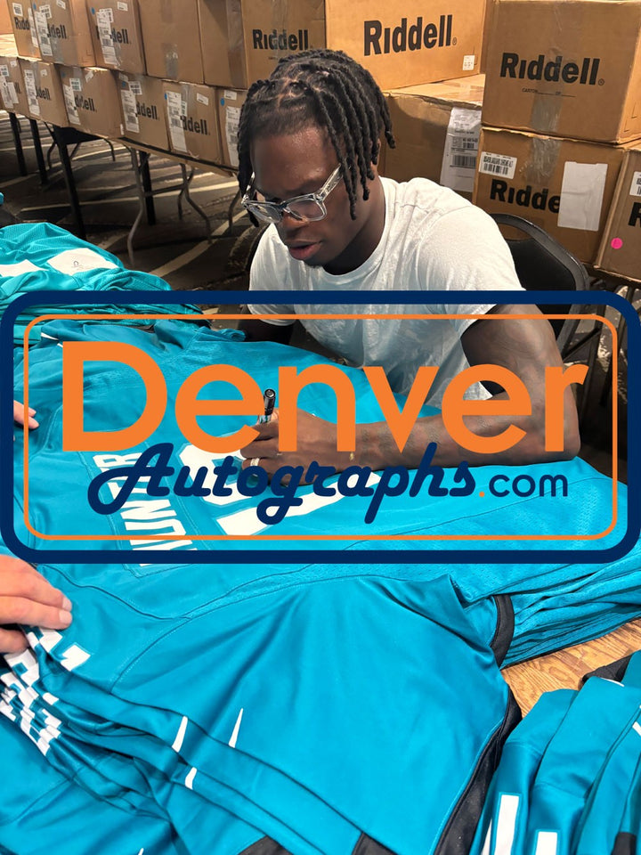 Travis Hunter Signed Jacksonville Jaguars Nike XL Jersey Beckett Witness 51415