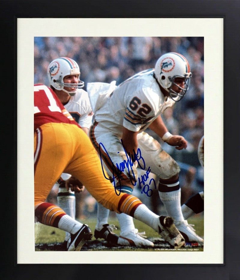 Jim Langer signed Miami Dolphins NFL 8x10 Photo HOF imperfect Framed- COA (17-0)