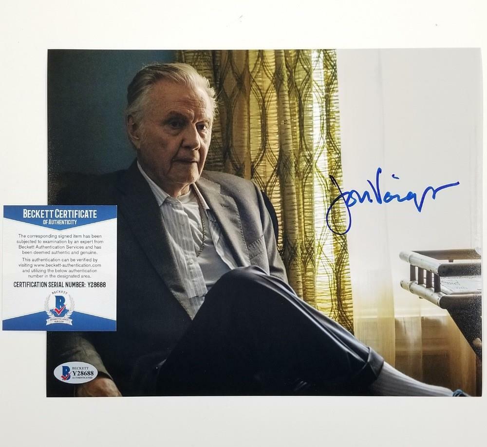 Jon Voight signed 8x10 Photo #2 Actor Autograph ~ Beckett BAS COA