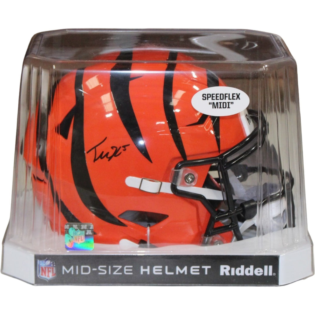 Tee Higgins Autographed Cincinnati Bengals Mid-Size Midi Helmet Beckett W 57929