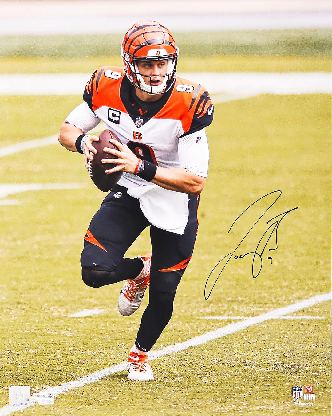 Joe Burrow Signed Framed 16x20 Photo Cincinnati Bengals Fanatics Holo