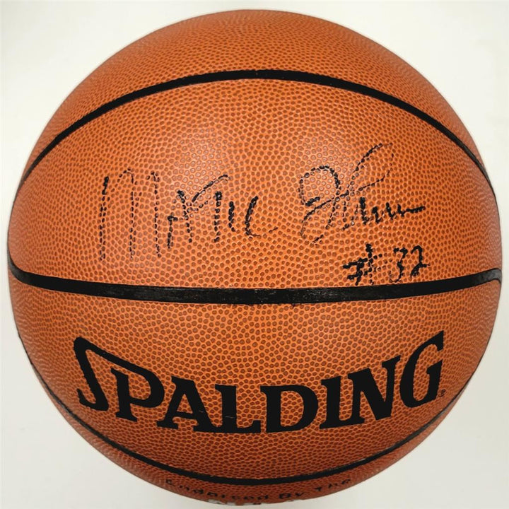 *Early* Magic Johnson #32 signed Spalding NBA Basketball autograph ~ BAS Beckett