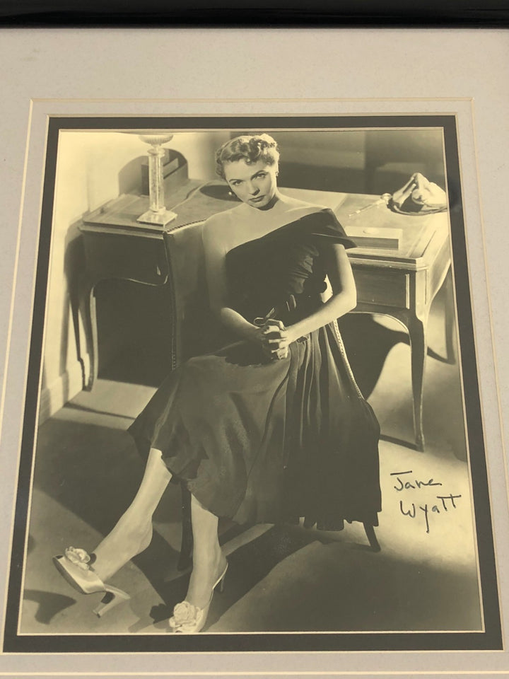 Jane Wyatt Signed 8x10 JSA COA Photo Framed Autograph Father Knows Best