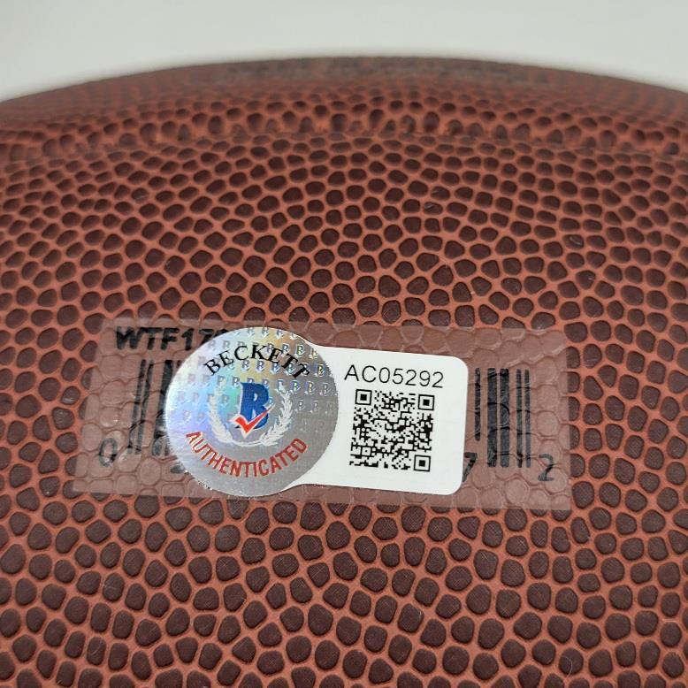 Darrelle Revis signed Wilson NFL Football NY Jets autograph (B) Beckett BAS