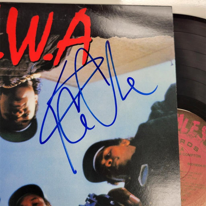 Ice Cube signed N.W.A. NWA Straight Outta Compton vinyl record LP Beckett BAS