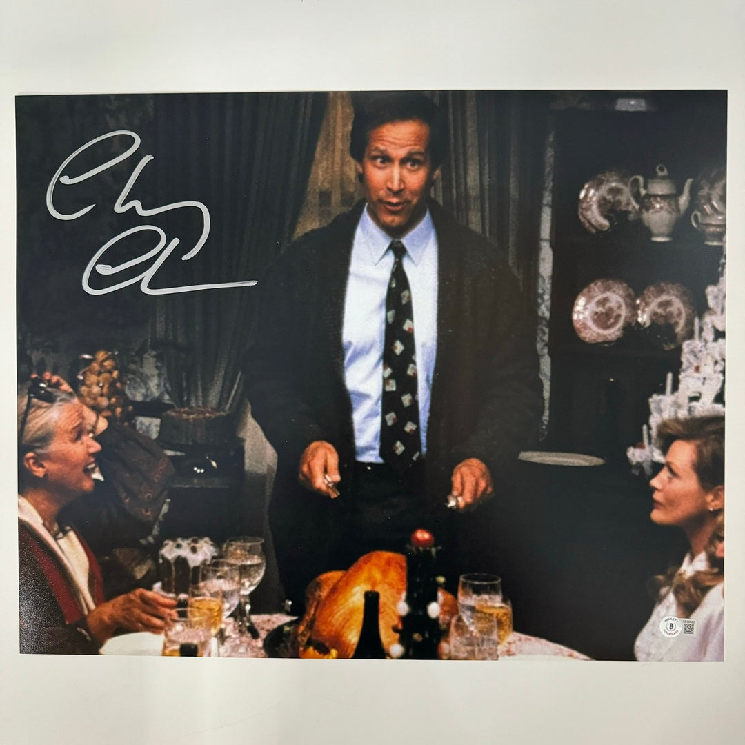 Autographed/Signed Chevy Chase Christmas Vacation 16x20 Photo Beckett COA