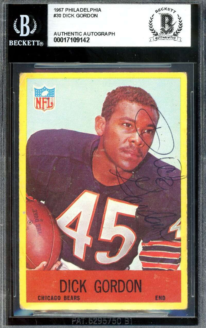 Dick Gordon Beckett BAS Signed 1966 Philadelphia Gum Rookie Autograph
