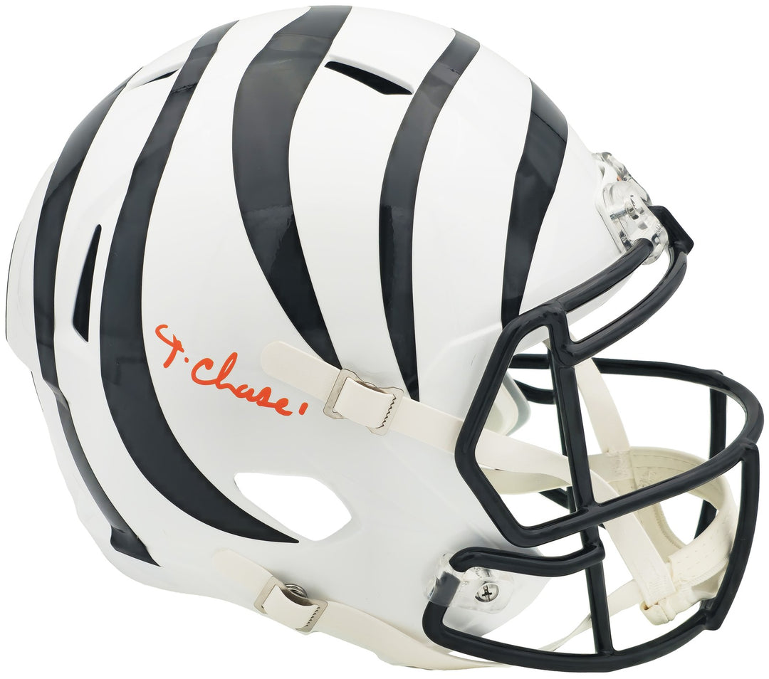 Ja'Marr Chase Auto Bengals White 2022 Alternate FS Replica Helmet Beckett