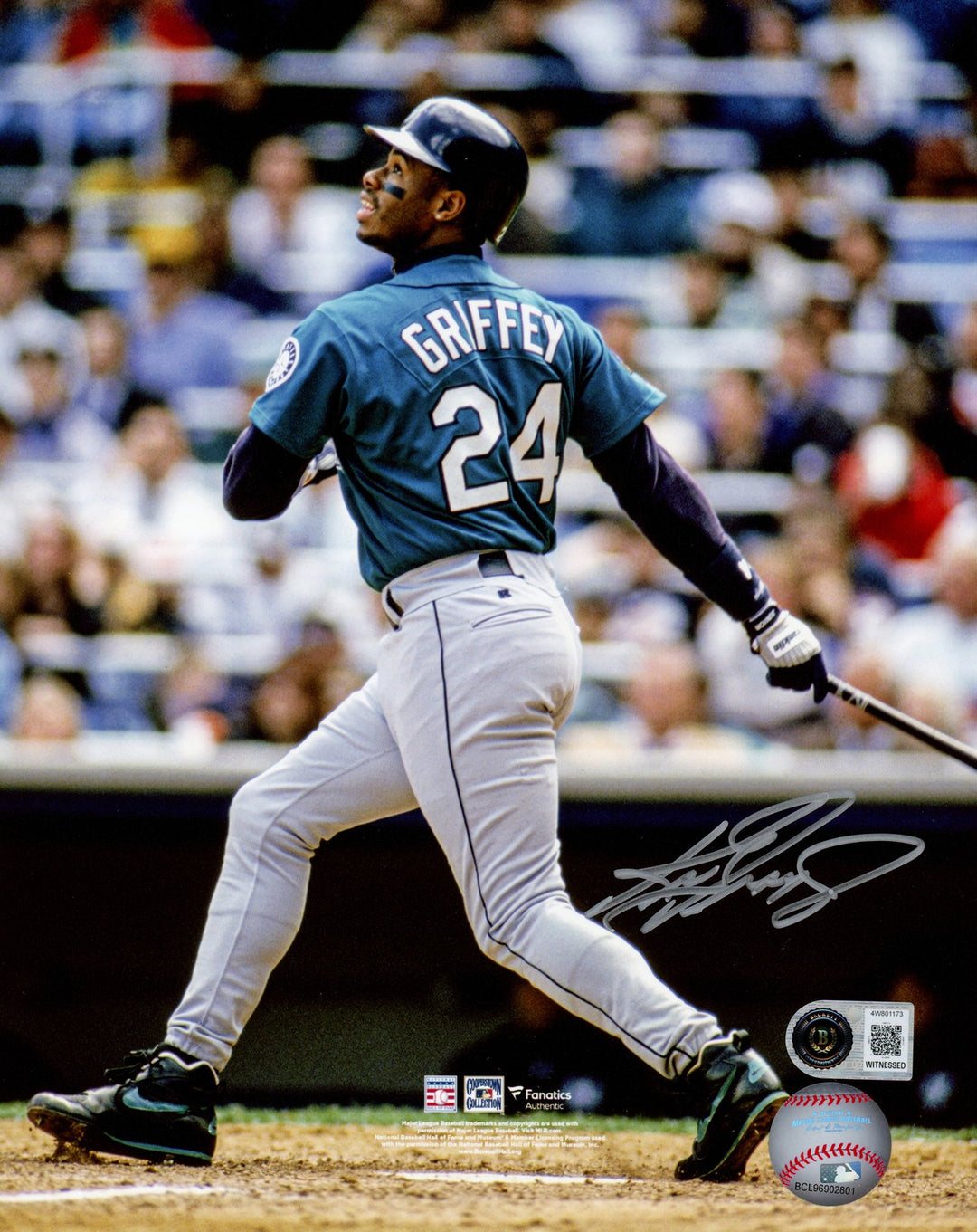 Ken Griffey Jr. Signed 8x10 Photo Seattle Mariners Beckett BAS Witness
