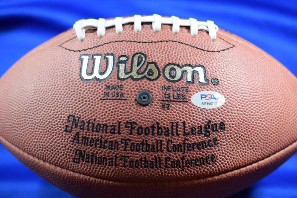 Jerry Rice PSA DNA Autograph Official Wilson Game Football Signed