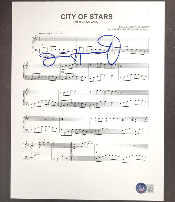 Justin Hurwitz signed La La Land "City of Stars" 8.5x11 music sheet Beckett BAS