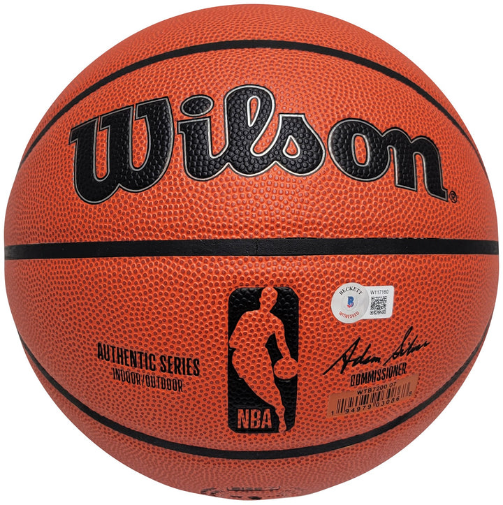 DeMar DeRozan Auto Indoor Outdoor Authentic Game Basketball Kings, Bulls Beckett