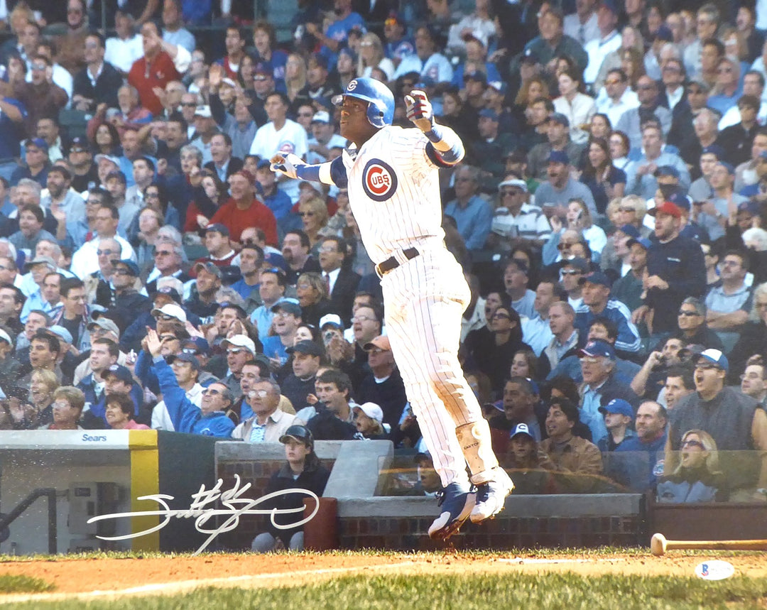 Sammy Sosa Autographed Signed 16x20 Photo Chicago Cubs Beckett BAS