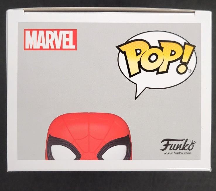 Tobey Maguire signed Spider-Man Integrated Suit Funko Pop 913 ~ Beckett BAS