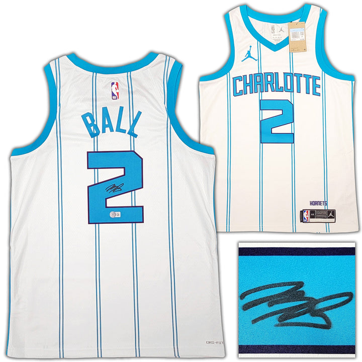 Charlotte Hornets LaMelo Ball Signed White Nike Swingman Jersey Size M Beckett