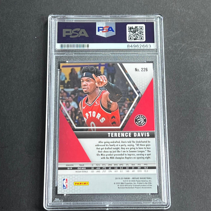 2019-20 Panini Mosaic #226 Terrance Davis Signed Card AUTO Grade 10 PSA Slabbed